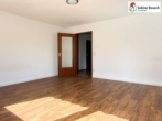 Blick in das Wohzimmer - Tolle Lage, 58 m², Balkon, Stellplatz und Keller – perfekt!