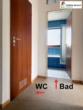 Links ist die separate innenliegende Toilette - NEU – Haus, Garage, ELW und toller Garten