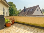 Die teilübderdachte Loggia mit Südausrichtung - Wohn- und Geschäftshaus in Rudersberg - Lindental