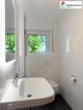 Teilansicht Tageslicht-Toilette - 7-Zimmer – Erstbezug nach Sanierung