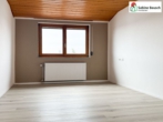 Blick in das ca. 13m² Zimmer 2 - Tolle Wohnung, letzte Baureihe