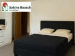 Blick aus Zimmer 3 - Gute Lage & viel Platz
