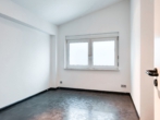 Blick in das Zimmer 2 - Herrliche Wohnung mit Gewerbehalle