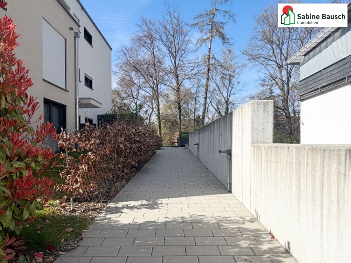 Weg zum Haus
