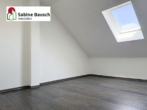 Blick in das Zimmer 3 - DG-Wohnung mit Fußbodenheizung