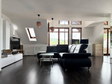 Außergewöhnliche Dachgeschosswohnung, 73614 Schorndorf, Dachgeschosswohnung