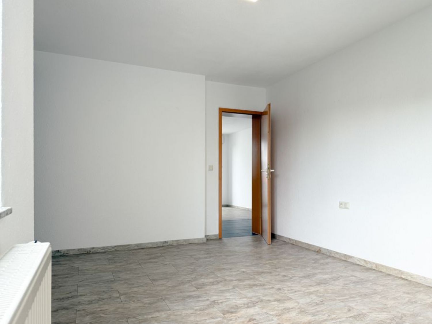 Blick Richtung Wohn-Esszimmer