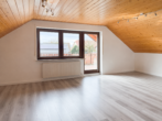 Blick in das Wohn- und Esszimmer - NEU – Ruhiges Wohnen in Unterkirneck