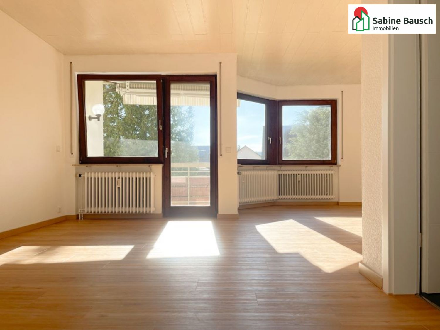 Blick in den Wohn-/Essbereich