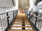 Treppe in das Obergeschoss - Sehen und gesehen werden