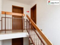 Rechts die Wohnung
