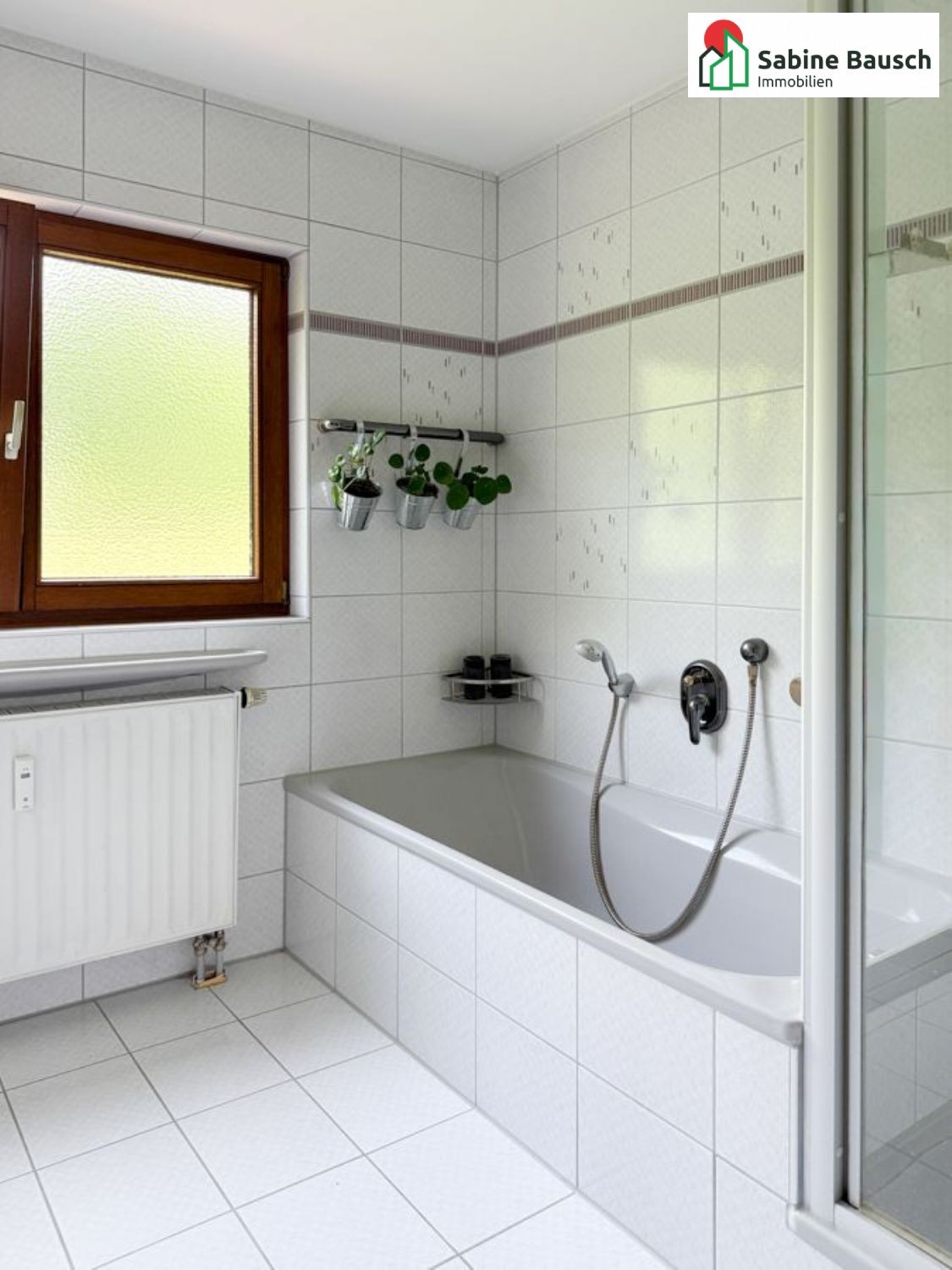 ...Badewanne,...