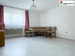 Blick in das Wohn- und Schlafzimmer - Single Wohnung