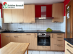 Blick in die Küche - 3,5 Zimmer mit Balkon und Garage