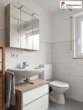 ... Fenster, Toilette und Spiegelschrank - SINGLE-Wohnung