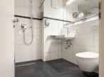 ... ebenerdig begehbarer Dusche und Spielgelschrank - NEU – Haus aus 2021 – Wohnrecht mit Miete