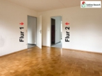 Blick vom Balkon Richtung Flur - Sonniger Balkon trifft beste Infrastruktur