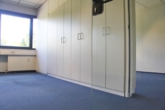 Blick von Büro 1, rechts das Büro 2 - Flexible Büroeinheit mit 3 Räumen