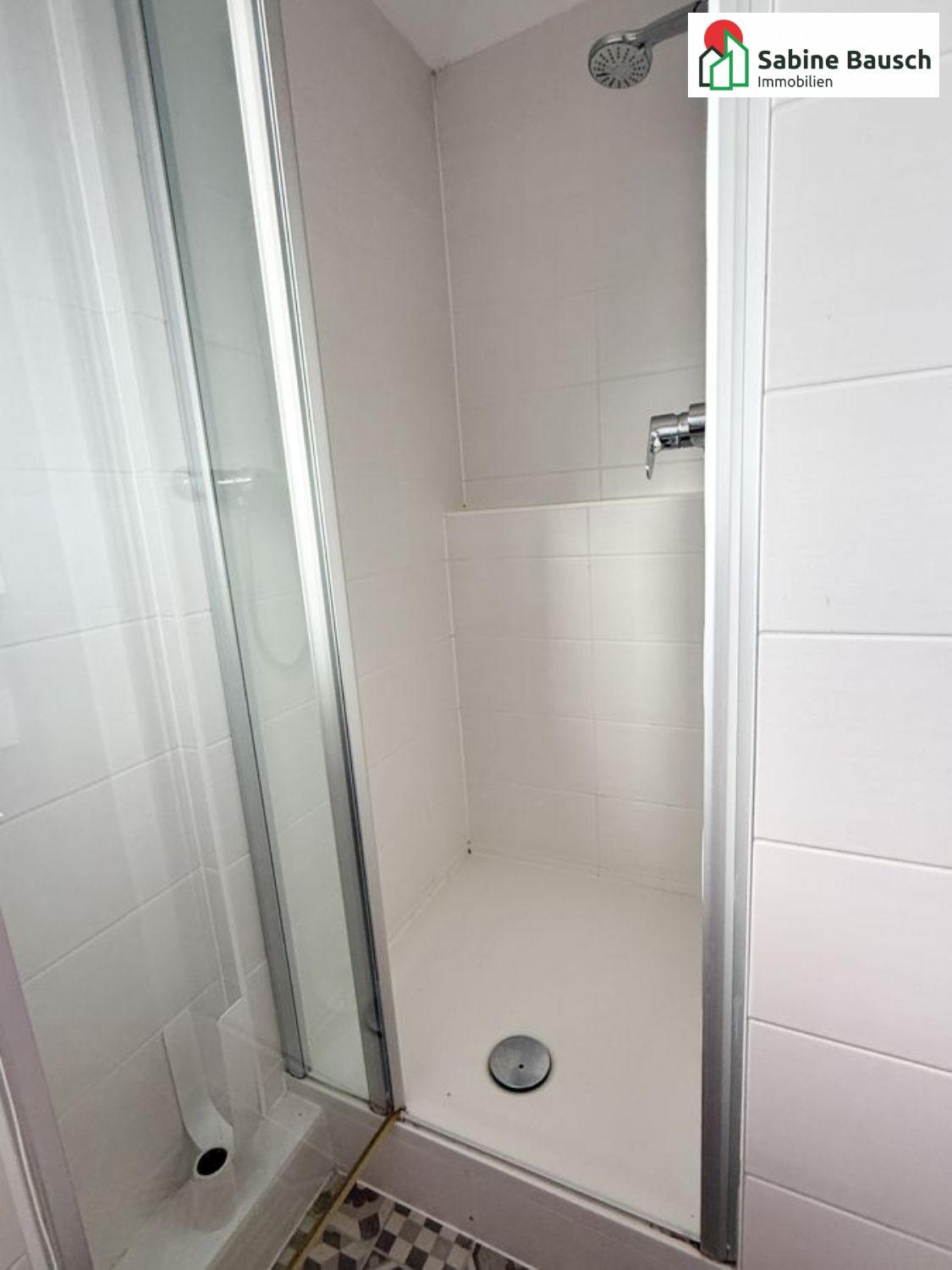 ... mit Dusche