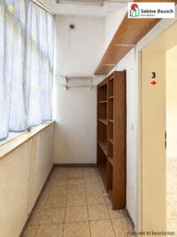 Teilansicht eingehauster Balkon